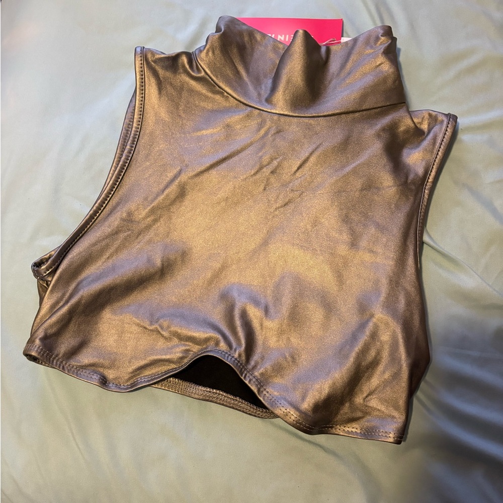 SHEIN Shimmering silver Crop Top